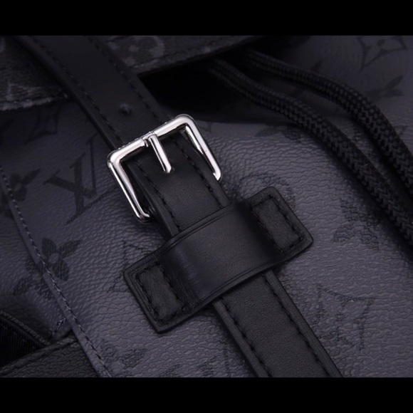 Louis Vuitton Back pack M45419
CHRISTOPHER MM - Picture 3 of 9